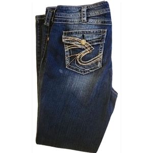 Silver Jeans Size 18/33 Distressed Boot Plus Size